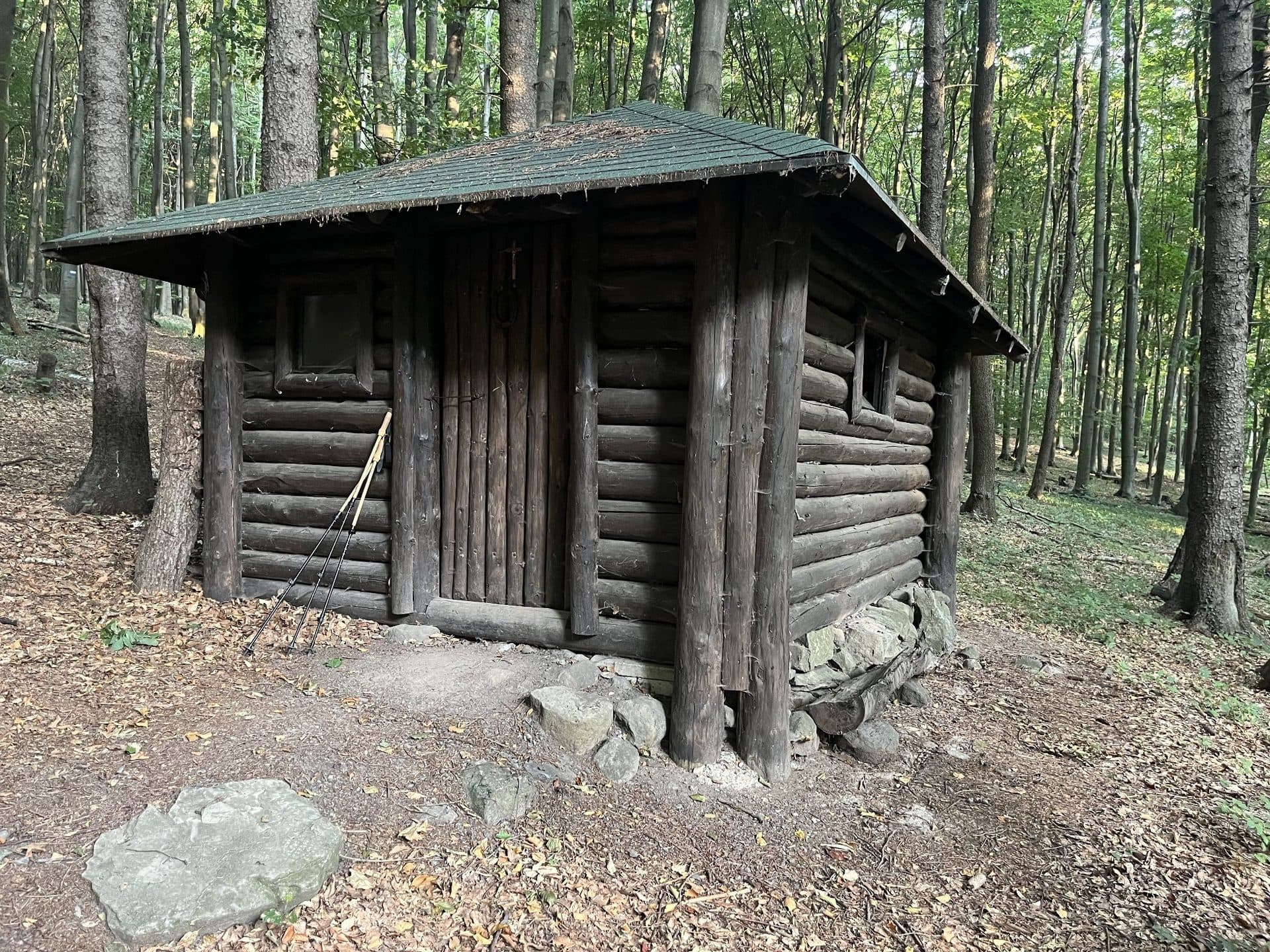 Farárova chyžka pod Dlhou